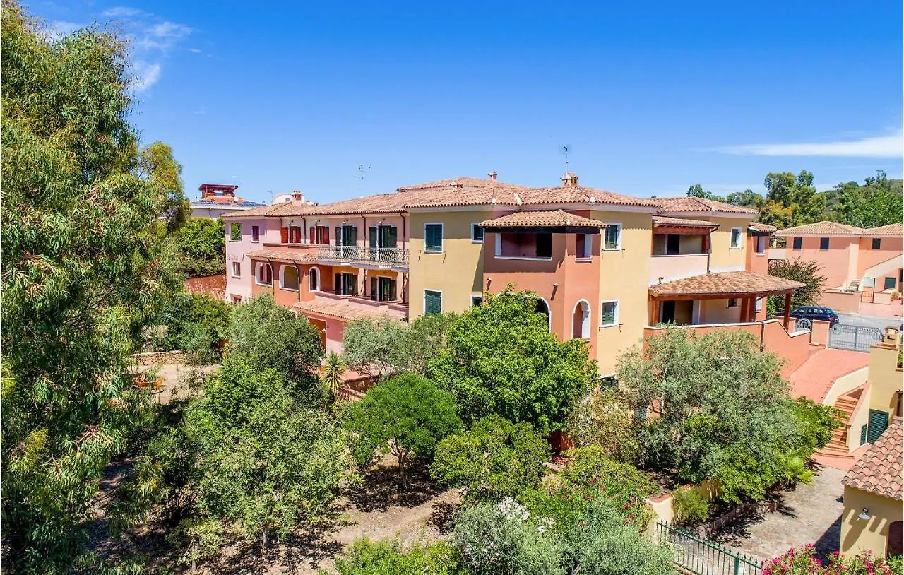 Cozy Apartment In Orosei With Wifi Italy