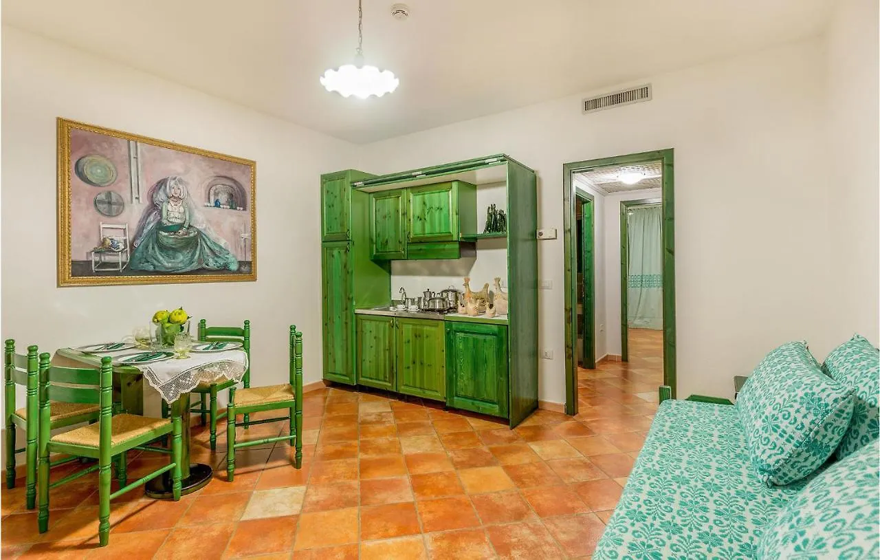 Cozy Apartment In Orosei With Wifi
